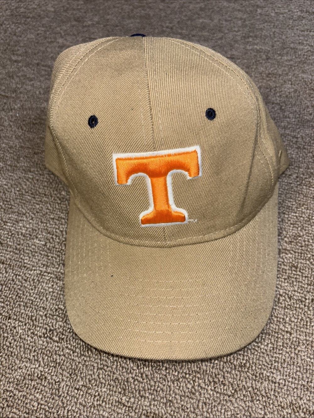 Tennessee Volunteers VOLS Fitted Hat Size 7 Beige Vintage NWT